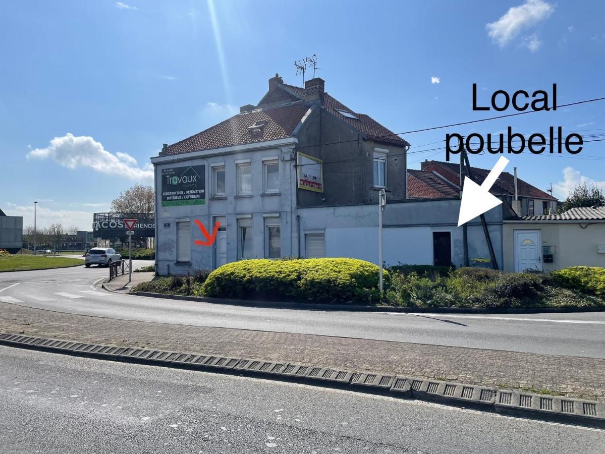 Studio Petit Plus Gaming ! Calais Exterior foto